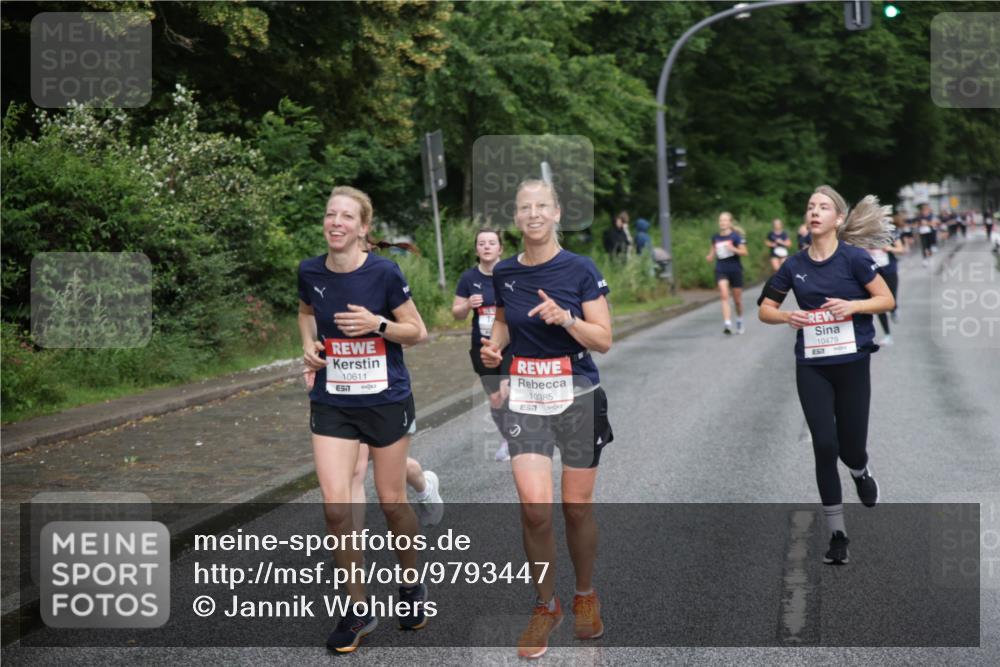 14.06.2026 - REWE Women's Run Jannik Wohlers http://msf.ph/oto/9793447 14.06.2026 09:52:49 Laufen 10611, 10385, 10479 meine-sportfotos.de