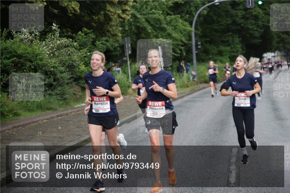 14.06.2026 - REWE Women's Run Jannik Wohlers http://msf.ph/oto/9793449 14.06.2026 09:52:49 Laufen 10611, 10385, 10479 meine-sportfotos.de