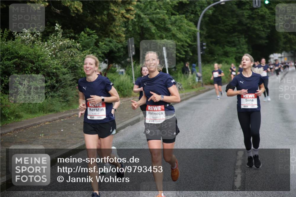 14.06.2026 - REWE Women's Run Jannik Wohlers http://msf.ph/oto/9793453 14.06.2026 09:52:49 Laufen 10611, 657, 10385, 10479, 57 meine-sportfotos.de