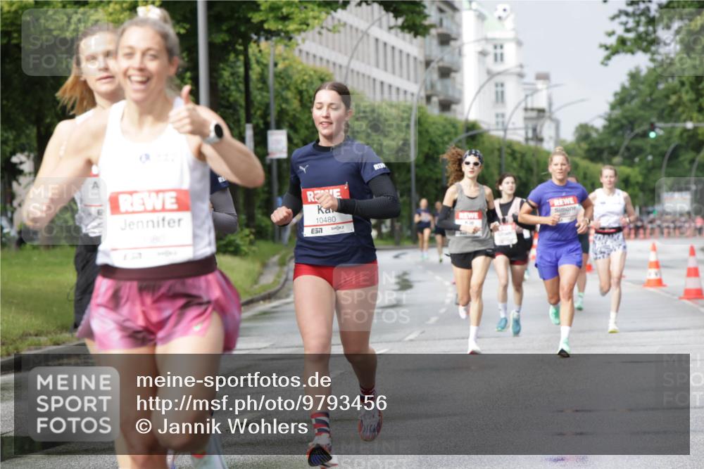 14.06.2026 - REWE Women's Run Jannik Wohlers http://msf.ph/oto/9793456 14.06.2026 09:07:01 Laufen 10480, 7 meine-sportfotos.de