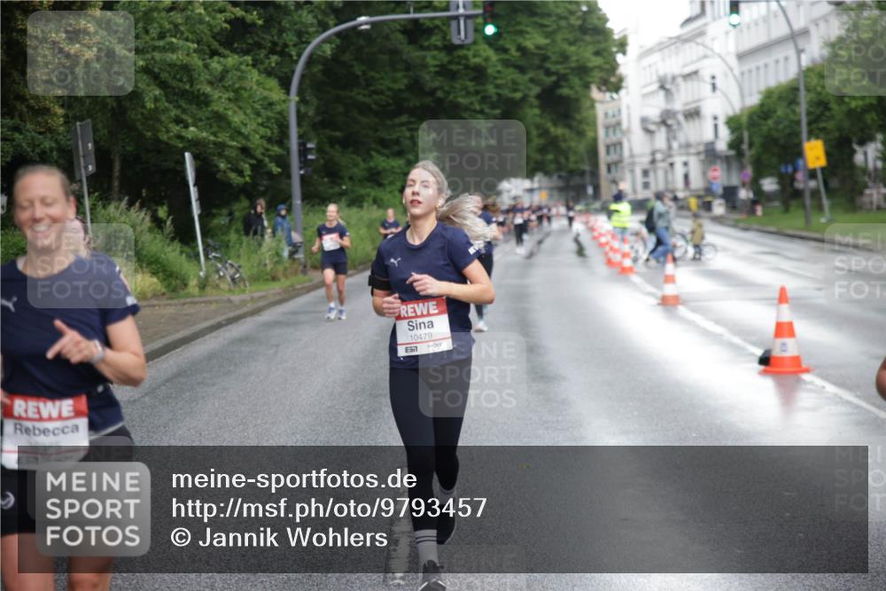 14.06.2026 - REWE Women's Run Jannik Wohlers http://msf.ph/oto/9793457 14.06.2026 09:52:50 Laufen 10385, 10479, 57 meine-sportfotos.de