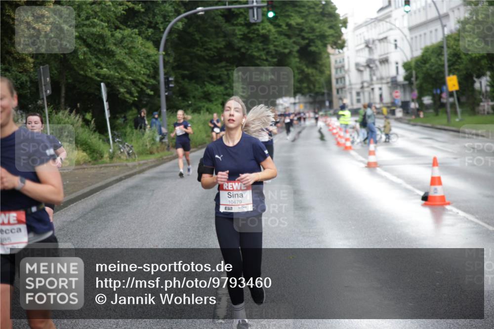14.06.2026 - REWE Women's Run Jannik Wohlers http://msf.ph/oto/9793460 14.06.2026 09:52:50 Laufen 85, 10479, 57 meine-sportfotos.de