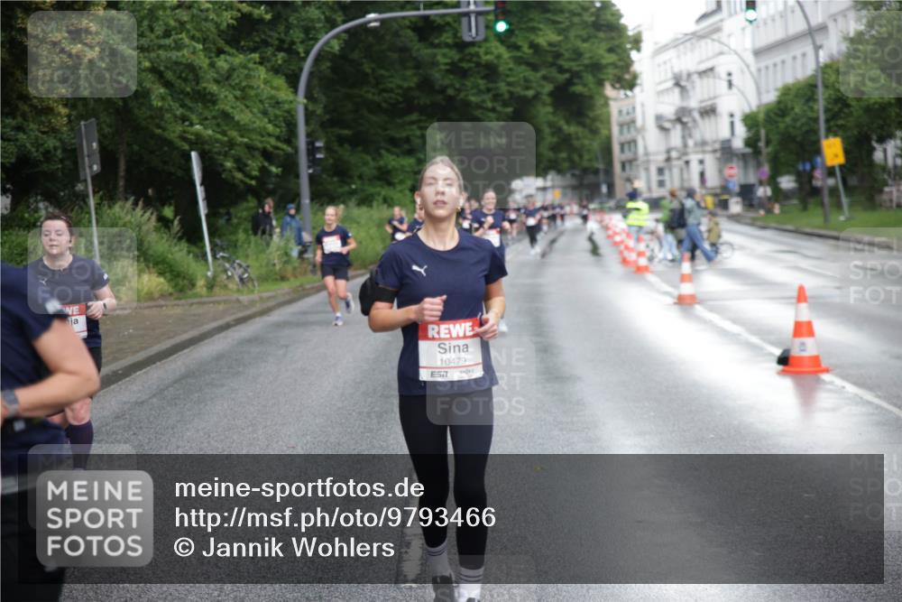 14.06.2026 - REWE Women's Run Jannik Wohlers http://msf.ph/oto/9793466 14.06.2026 09:52:50 Laufen 10479, 7 meine-sportfotos.de