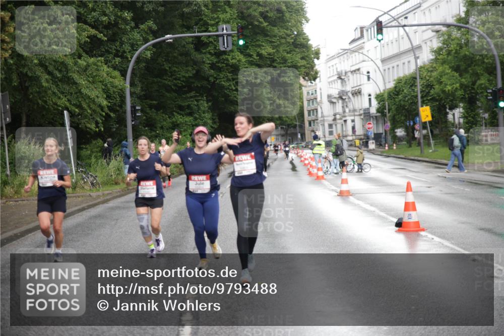 14.06.2026 - REWE Women's Run Jannik Wohlers http://msf.ph/oto/9793488 14.06.2026 09:52:53 Laufen 01 meine-sportfotos.de