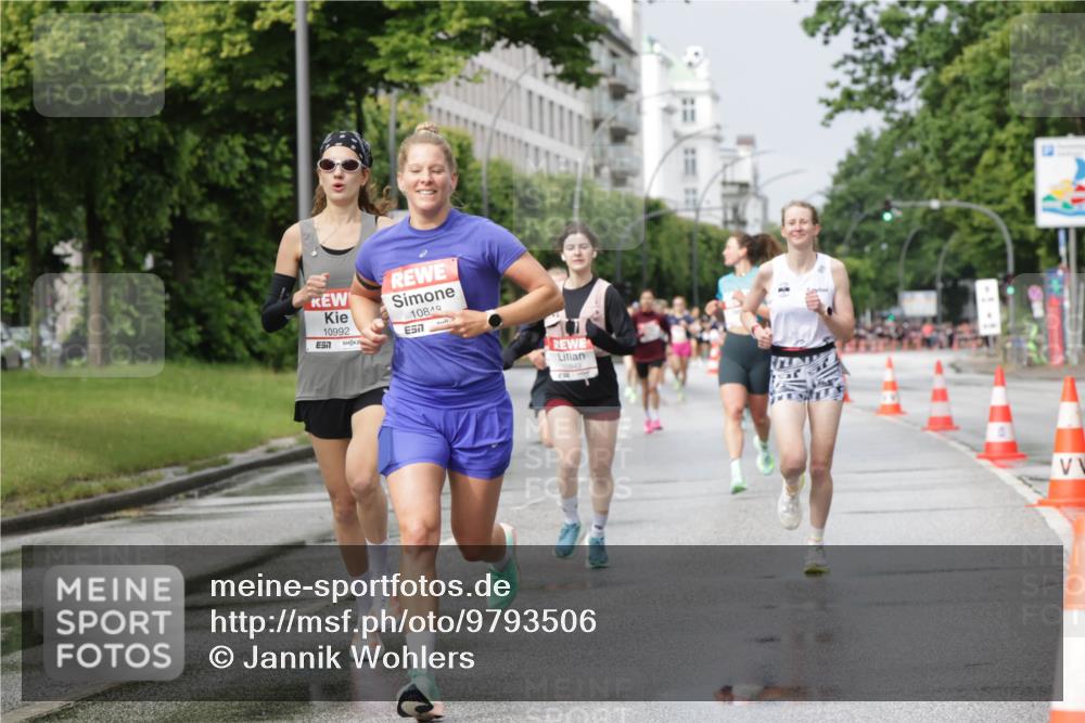 14.06.2026 - REWE Women's Run Jannik Wohlers http://msf.ph/oto/9793506 14.06.2026 09:07:05 Laufen 10992, 7, 10819, 7 meine-sportfotos.de