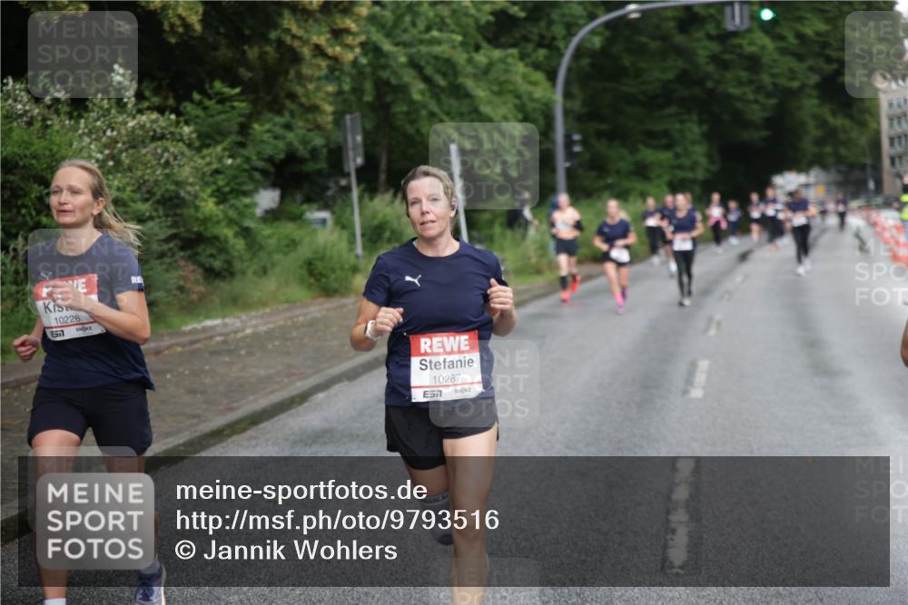 14.06.2026 - REWE Women's Run Jannik Wohlers http://msf.ph/oto/9793516 14.06.2026 09:52:56 Laufen 10226, 577, 10287 meine-sportfotos.de