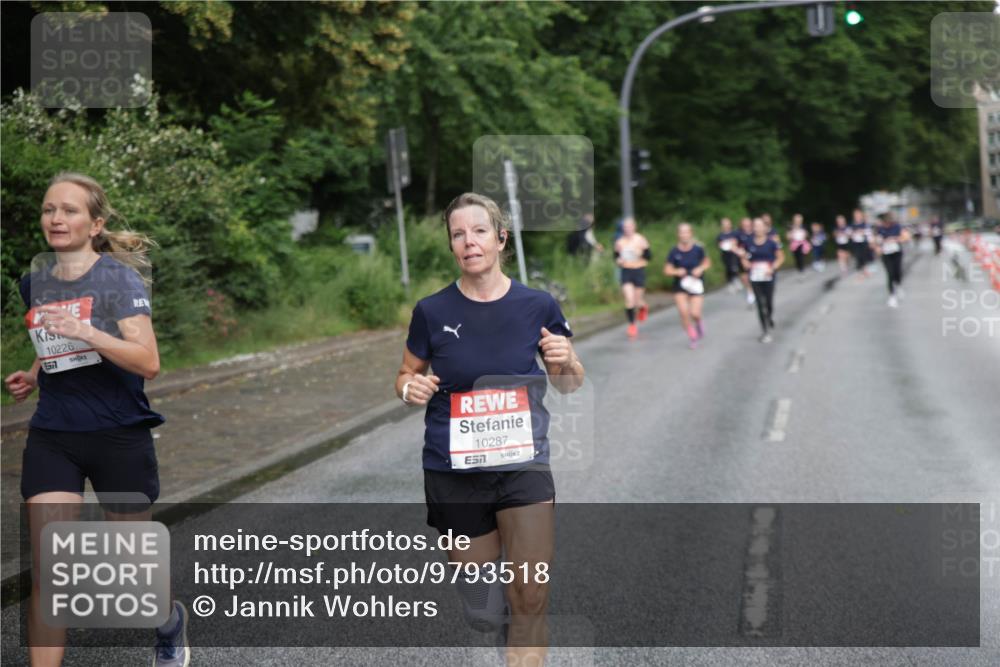 14.06.2026 - REWE Women's Run Jannik Wohlers http://msf.ph/oto/9793518 14.06.2026 09:52:56 Laufen 10226, 5577, 10287, 7 meine-sportfotos.de