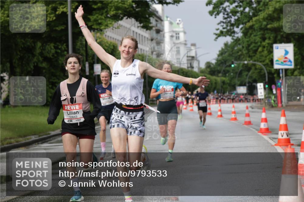 14.06.2026 - REWE Women's Run Jannik Wohlers http://msf.ph/oto/9793533 14.06.2026 09:07:07 Laufen 10843 meine-sportfotos.de