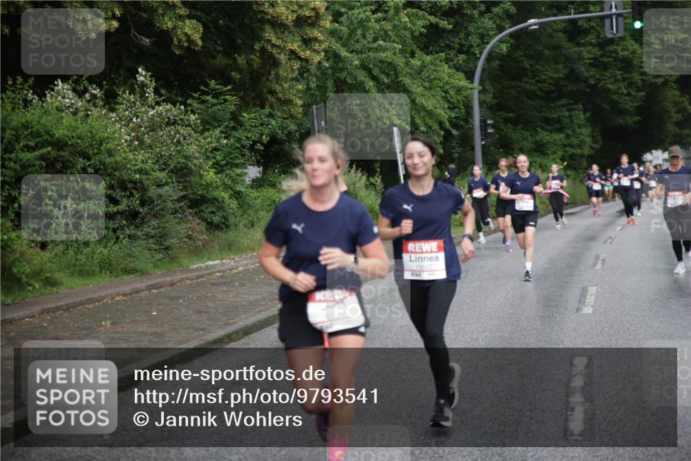 14.06.2026 - REWE Women's Run Jannik Wohlers http://msf.ph/oto/9793541 14.06.2026 09:53:01 Laufen 11007 meine-sportfotos.de