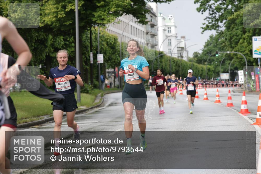 14.06.2026 - REWE Women's Run Jannik Wohlers http://msf.ph/oto/9793544 14.06.2026 09:07:09 Laufen 10266, 57, 10072 meine-sportfotos.de