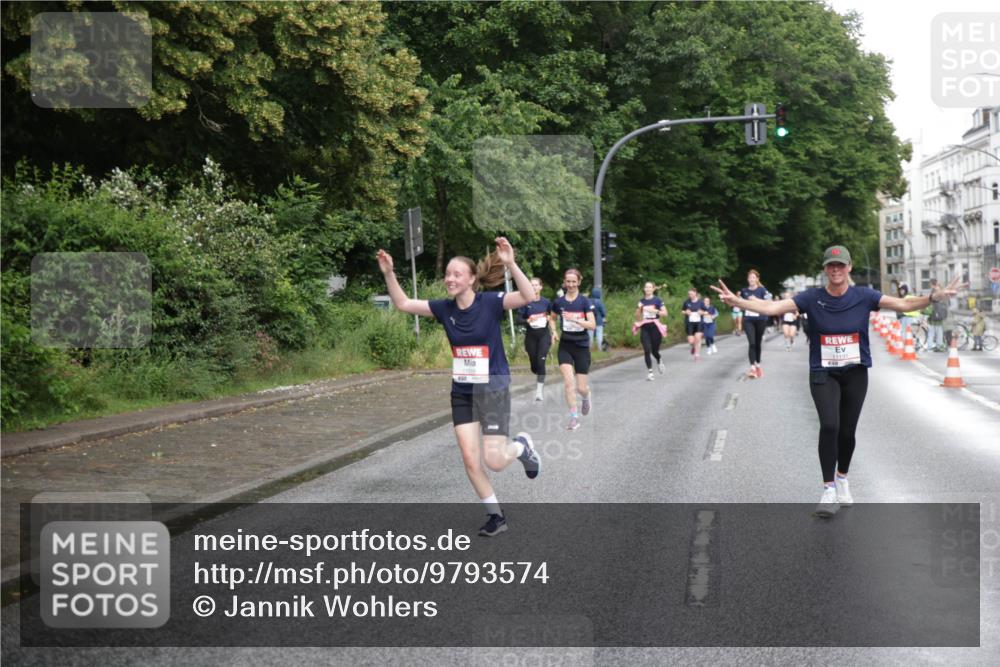 14.06.2026 - REWE Women's Run Jannik Wohlers http://msf.ph/oto/9793574 14.06.2026 09:53:03 Laufen  meine-sportfotos.de