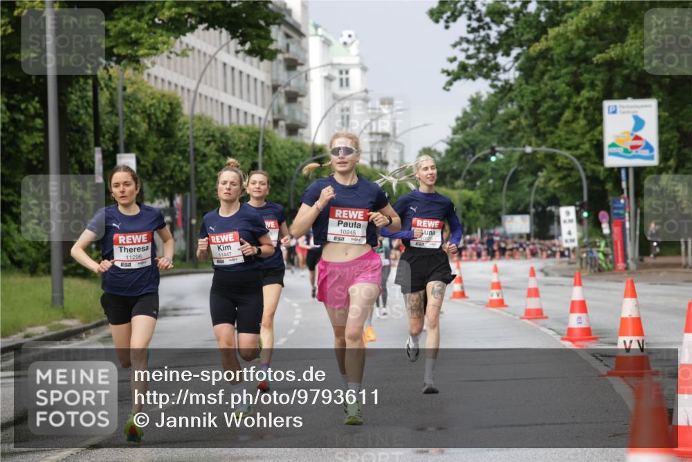 14.06.2026 - REWE Women's Run Jannik Wohlers http://msf.ph/oto/9793611 14.06.2026 09:07:21 Laufen 11296, 11447, 7, 10245, 7, 10020 meine-sportfotos.de