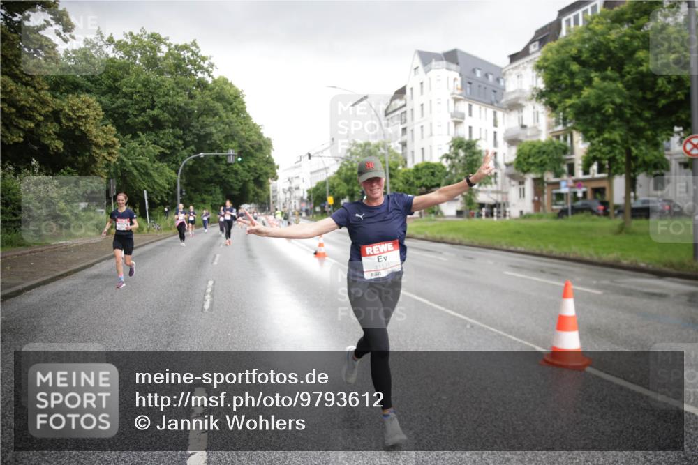 14.06.2026 - REWE Women's Run Jannik Wohlers http://msf.ph/oto/9793612 14.06.2026 09:53:05 Laufen 11131 meine-sportfotos.de