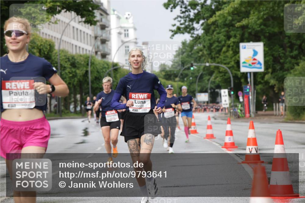 14.06.2026 - REWE Women's Run Jannik Wohlers http://msf.ph/oto/9793641 14.06.2026 09:07:24 Laufen 10245, 7, 201, 10020, 7 meine-sportfotos.de