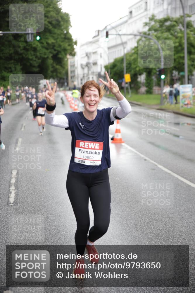 14.06.2026 - REWE Women's Run Jannik Wohlers http://msf.ph/oto/9793650 14.06.2026 09:53:11 Laufen 10802, 7 meine-sportfotos.de
