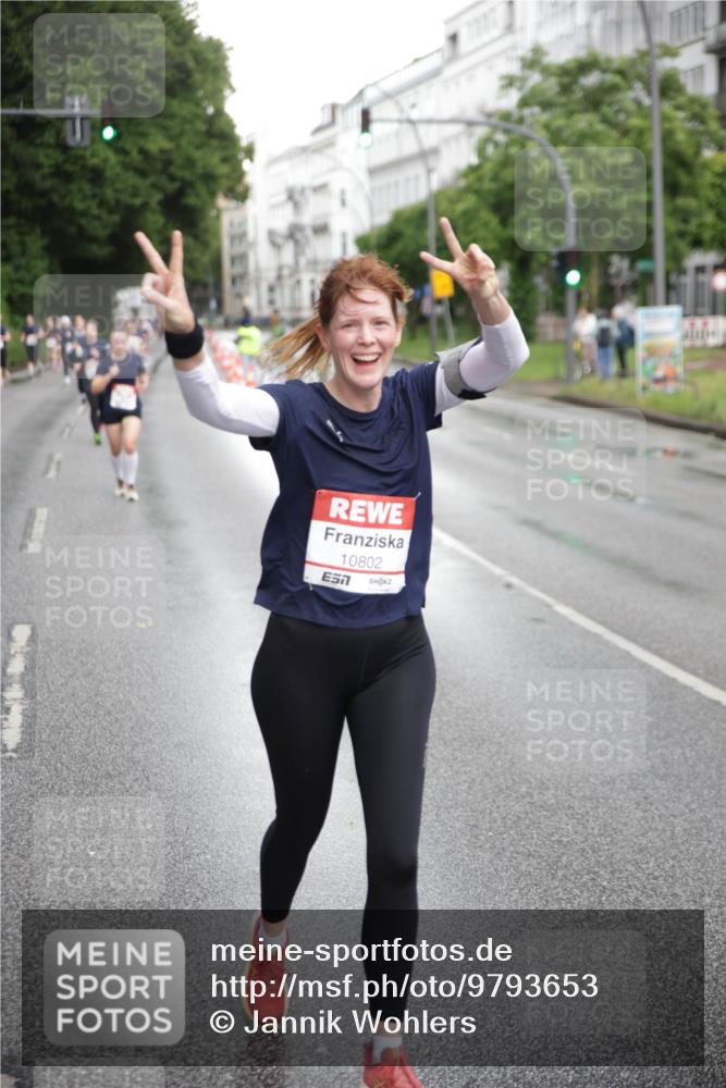 14.06.2026 - REWE Women's Run Jannik Wohlers http://msf.ph/oto/9793653 14.06.2026 09:53:11 Laufen 10802 meine-sportfotos.de