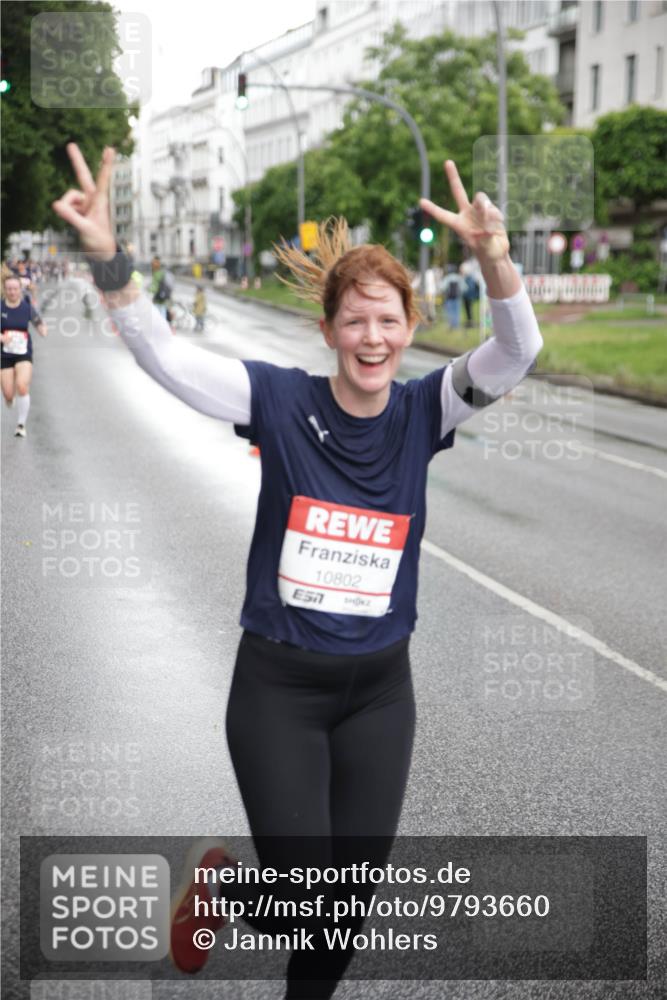 14.06.2026 - REWE Women's Run Jannik Wohlers http://msf.ph/oto/9793660 14.06.2026 09:53:11 Laufen 10802, 7 meine-sportfotos.de