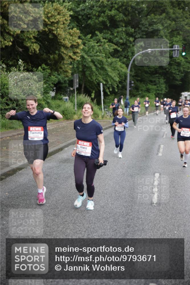 14.06.2026 - REWE Women's Run Jannik Wohlers http://msf.ph/oto/9793671 14.06.2026 09:53:12 Laufen 10069, 57, 10378 meine-sportfotos.de