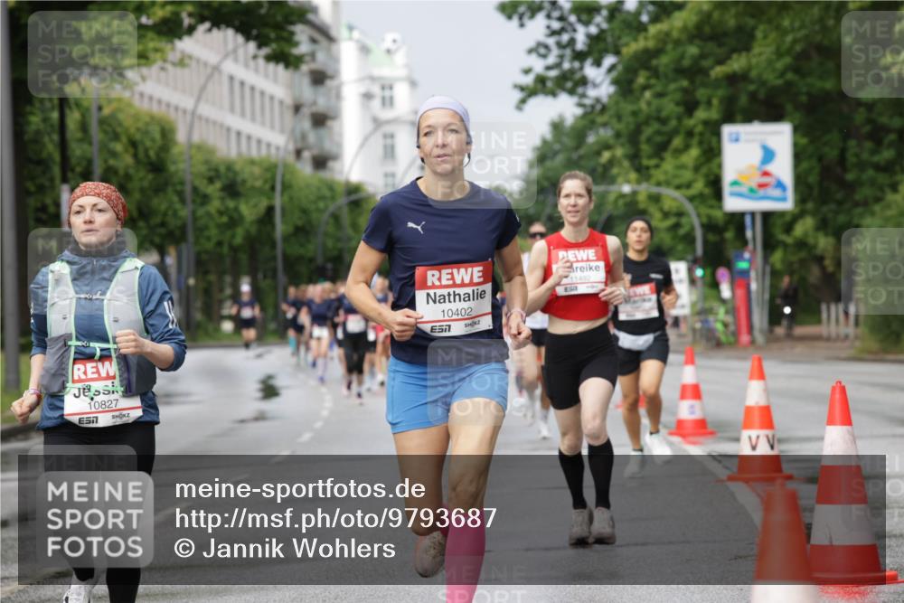 14.06.2026 - REWE Women's Run Jannik Wohlers http://msf.ph/oto/9793687 14.06.2026 09:07:33 Laufen 10827, 10402, 57, 11492, 857 meine-sportfotos.de