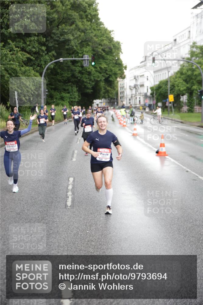 14.06.2026 - REWE Women's Run Jannik Wohlers http://msf.ph/oto/9793694 14.06.2026 09:53:14 Laufen  meine-sportfotos.de