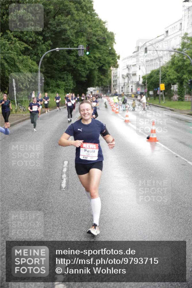 14.06.2026 - REWE Women's Run Jannik Wohlers http://msf.ph/oto/9793715 14.06.2026 09:53:14 Laufen 10976, 57 meine-sportfotos.de