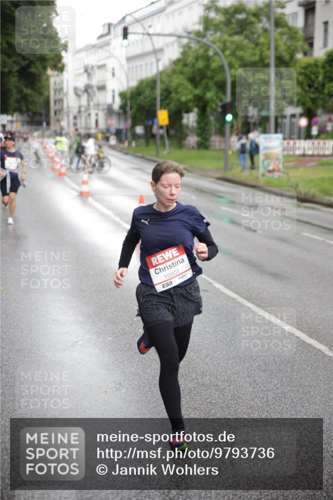 14.06.2026 - REWE Women's Run Jannik Wohlers http://msf.ph/oto/9793736 14.06.2026 09:53:17 Laufen 10901, 7 meine-sportfotos.de