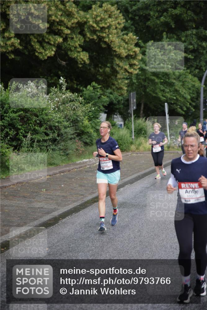 14.06.2026 - REWE Women's Run Jannik Wohlers http://msf.ph/oto/9793766 14.06.2026 09:53:20 Laufen 10636, 10310, 57 meine-sportfotos.de
