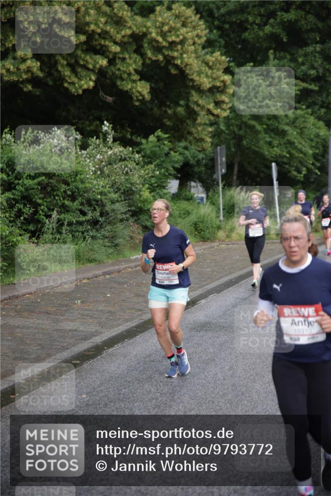 14.06.2026 - REWE Women's Run Jannik Wohlers http://msf.ph/oto/9793772 14.06.2026 09:53:20 Laufen 10636, 10310 meine-sportfotos.de