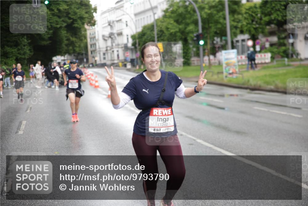 14.06.2026 - REWE Women's Run Jannik Wohlers http://msf.ph/oto/9793790 14.06.2026 09:53:24 Laufen 11262, 7, 81, 5 meine-sportfotos.de