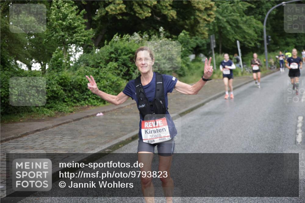 14.06.2026 - REWE Women's Run Jannik Wohlers http://msf.ph/oto/9793823 14.06.2026 09:53:27 Laufen 10552, 7 meine-sportfotos.de