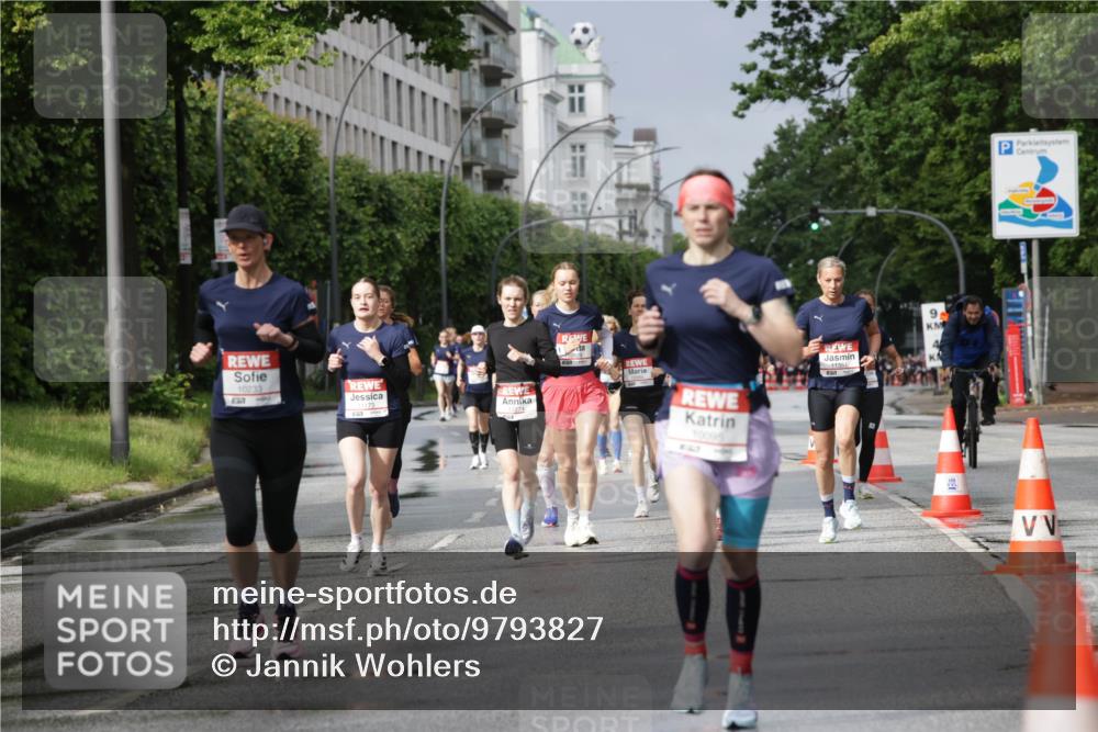 14.06.2026 - REWE Women's Run Jannik Wohlers http://msf.ph/oto/9793827 14.06.2026 09:07:45 Laufen 10233, 10095, 9 meine-sportfotos.de