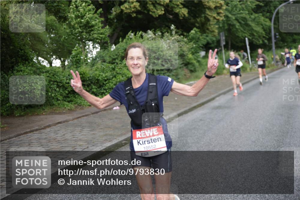 14.06.2026 - REWE Women's Run Jannik Wohlers http://msf.ph/oto/9793830 14.06.2026 09:53:27 Laufen 10552, 7 meine-sportfotos.de