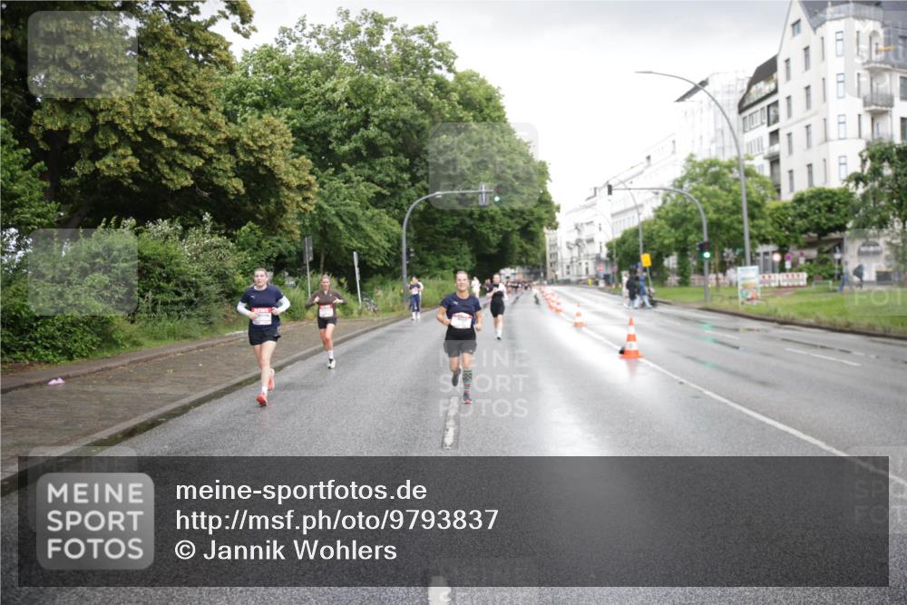 14.06.2026 - REWE Women's Run Jannik Wohlers http://msf.ph/oto/9793837 14.06.2026 09:53:29 Laufen  meine-sportfotos.de