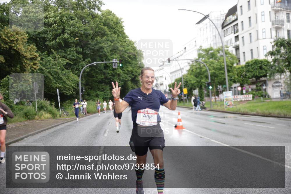 14.06.2026 - REWE Women's Run Jannik Wohlers http://msf.ph/oto/9793854 14.06.2026 09:53:30 Laufen 10291 meine-sportfotos.de
