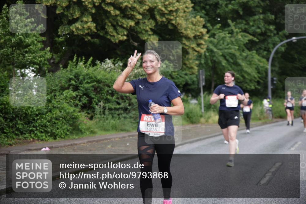 14.06.2026 - REWE Women's Run Jannik Wohlers http://msf.ph/oto/9793868 14.06.2026 09:53:46 Laufen 10338 meine-sportfotos.de