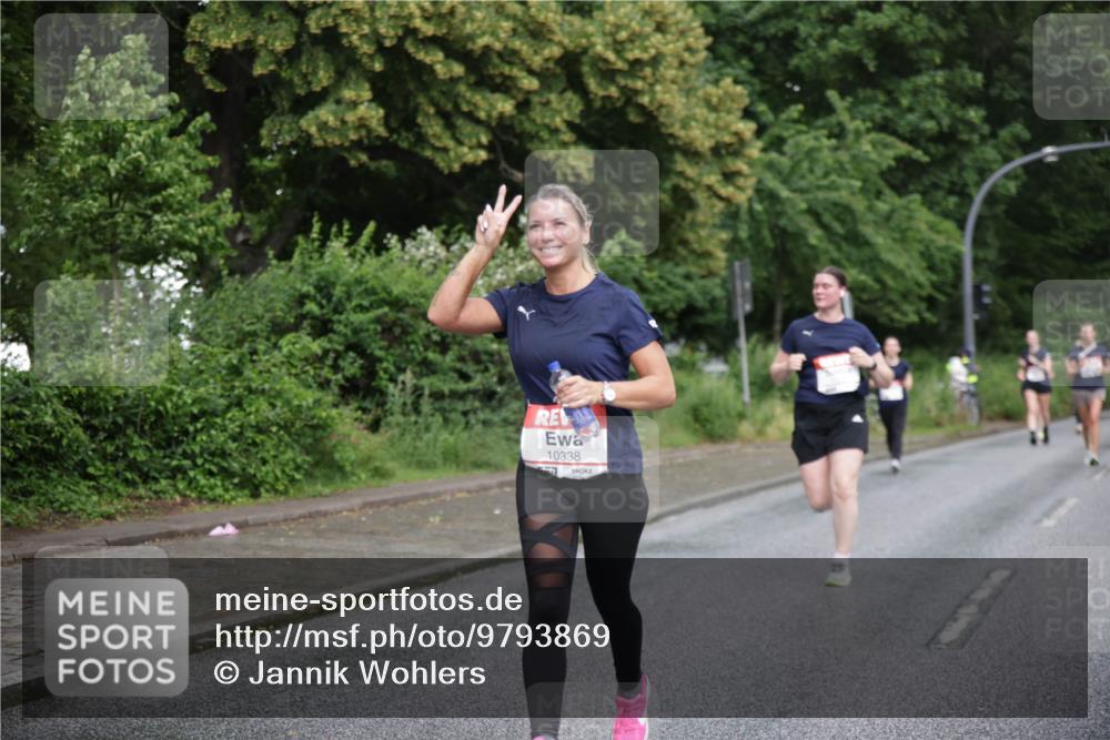 14.06.2026 - REWE Women's Run Jannik Wohlers http://msf.ph/oto/9793869 14.06.2026 09:53:46 Laufen 10338 meine-sportfotos.de