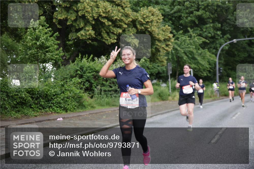 14.06.2026 - REWE Women's Run Jannik Wohlers http://msf.ph/oto/9793871 14.06.2026 09:53:46 Laufen 10338 meine-sportfotos.de