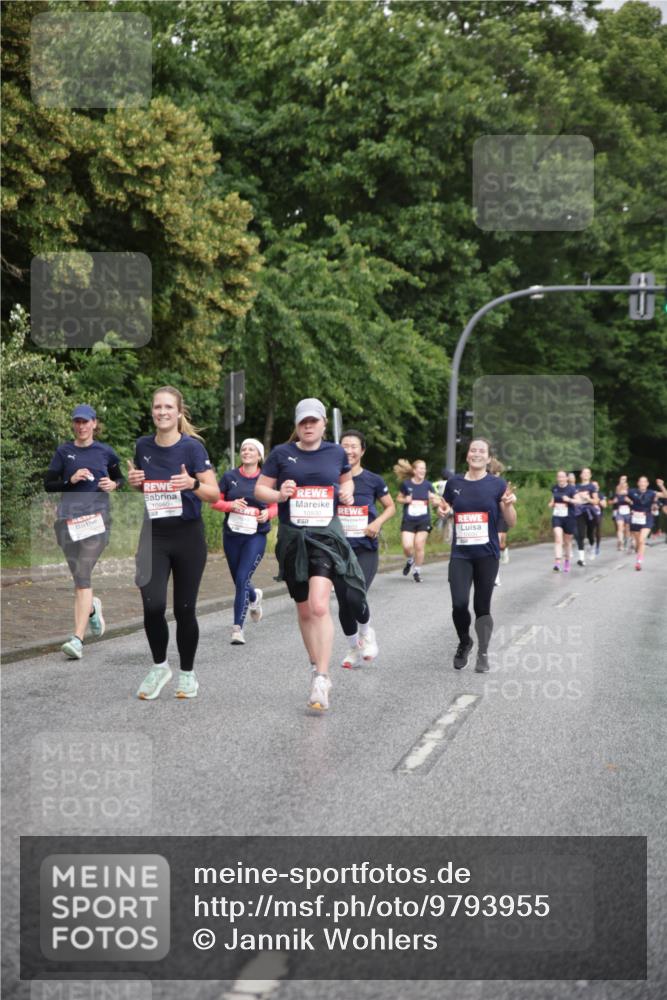 14.06.2026 - REWE Women's Run Jannik Wohlers http://msf.ph/oto/9793955 14.06.2026 09:53:55 Laufen 10960 meine-sportfotos.de