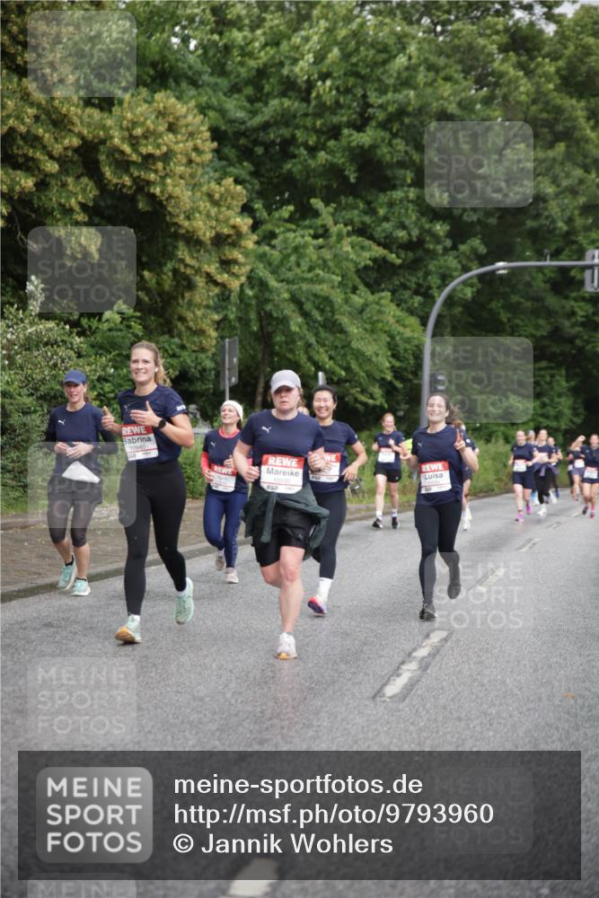 14.06.2026 - REWE Women's Run Jannik Wohlers http://msf.ph/oto/9793960 14.06.2026 09:53:55 Laufen 10960, 10930 meine-sportfotos.de