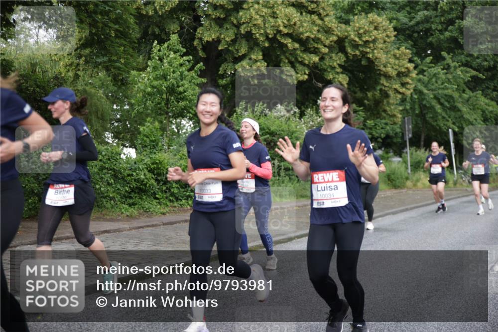 14.06.2026 - REWE Women's Run Jannik Wohlers http://msf.ph/oto/9793981 14.06.2026 09:53:57 Laufen 10033, 10034, 57 meine-sportfotos.de