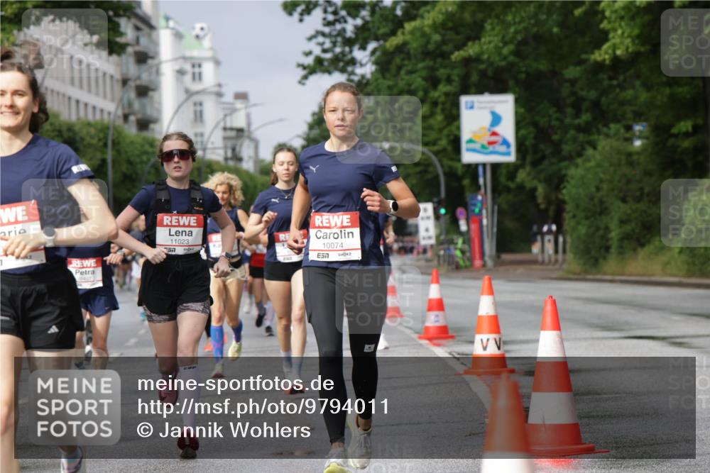 14.06.2026 - REWE Women's Run Jannik Wohlers http://msf.ph/oto/9794011 14.06.2026 09:07:53 Laufen 11023, 10074 meine-sportfotos.de