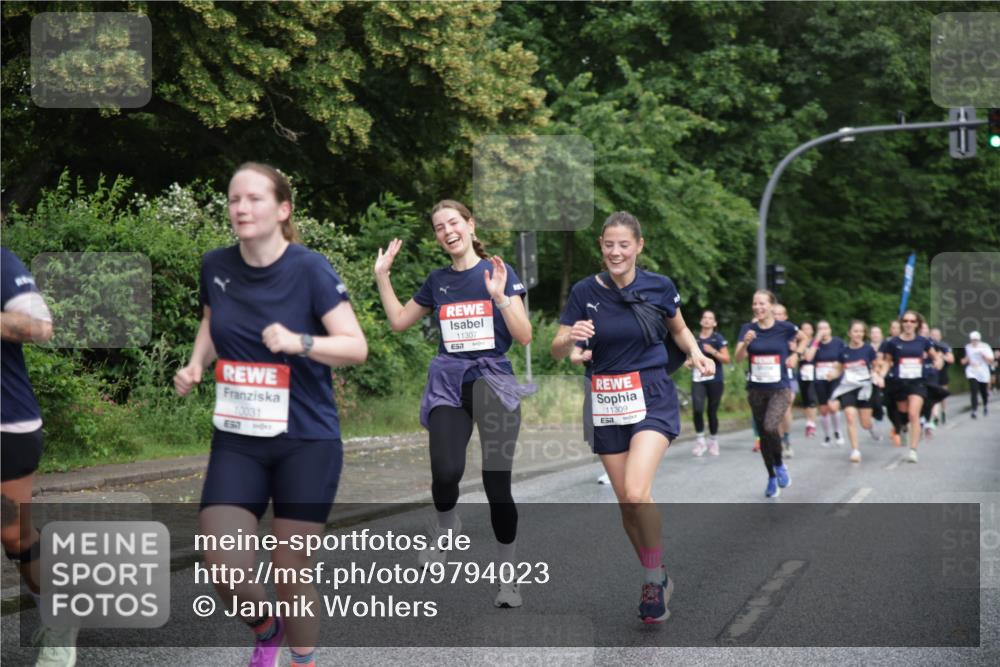 14.06.2026 - REWE Women's Run Jannik Wohlers http://msf.ph/oto/9794023 14.06.2026 09:54:03 Laufen 10031, 11307, 11309 meine-sportfotos.de