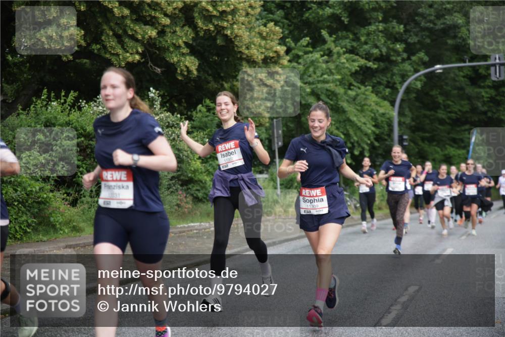14.06.2026 - REWE Women's Run Jannik Wohlers http://msf.ph/oto/9794027 14.06.2026 09:54:03 Laufen 10031, 11307, 11309 meine-sportfotos.de