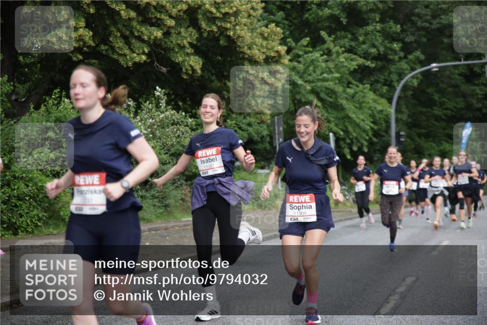 14.06.2026 - REWE Women's Run Jannik Wohlers http://msf.ph/oto/9794032 14.06.2026 09:54:03 Laufen 031, 11307, 11309 meine-sportfotos.de