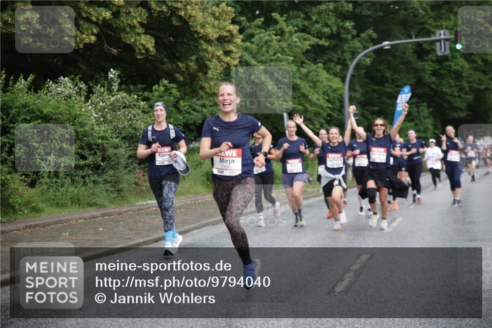 14.06.2026 - REWE Women's Run Jannik Wohlers http://msf.ph/oto/9794040 14.06.2026 09:54:05 Laufen 10895, 6511 meine-sportfotos.de