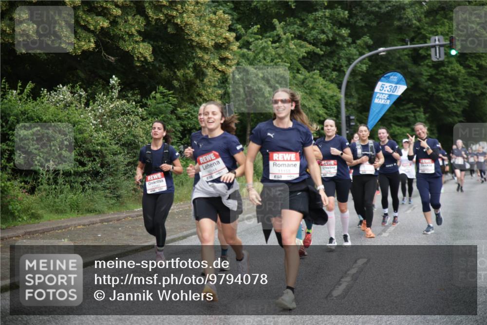 14.06.2026 - REWE Women's Run Jannik Wohlers http://msf.ph/oto/9794078 14.06.2026 09:54:07 Laufen 10344, 5, 30, 11155, 57 meine-sportfotos.de