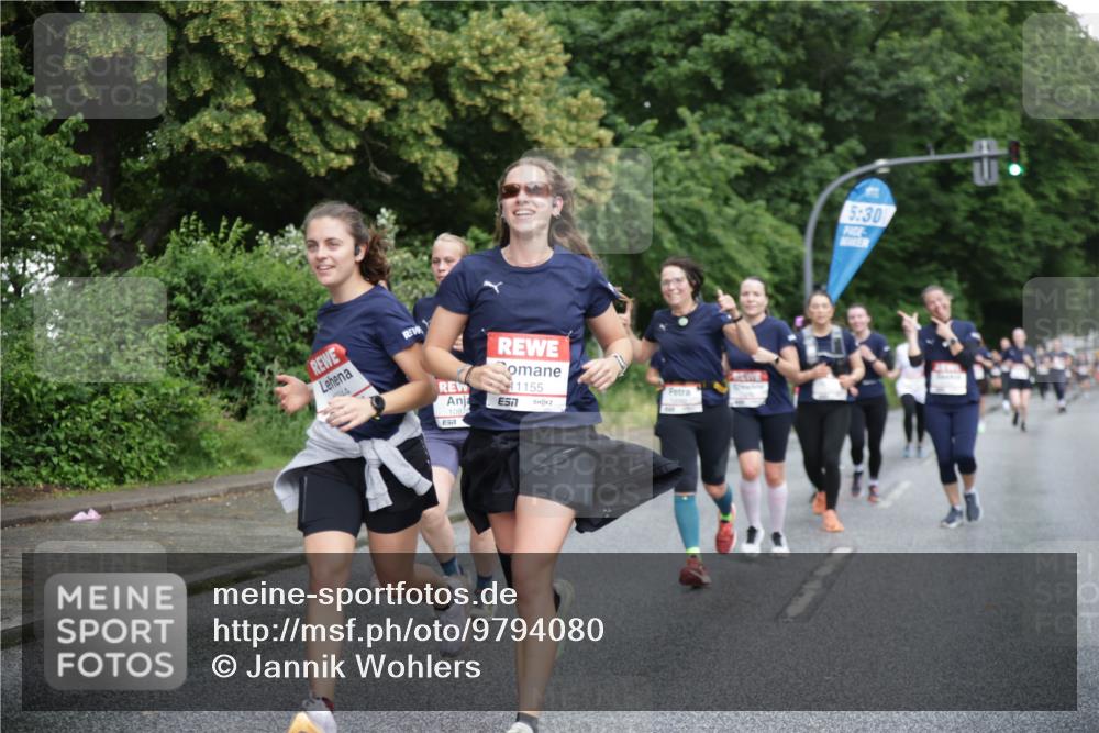 14.06.2026 - REWE Women's Run Jannik Wohlers http://msf.ph/oto/9794080 14.06.2026 09:54:08 Laufen 11155, 7, 1087, 5, 30 meine-sportfotos.de