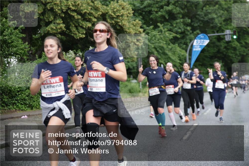 14.06.2026 - REWE Women's Run Jannik Wohlers http://msf.ph/oto/9794088 14.06.2026 09:54:08 Laufen 10344, 11155, 5, 30 meine-sportfotos.de
