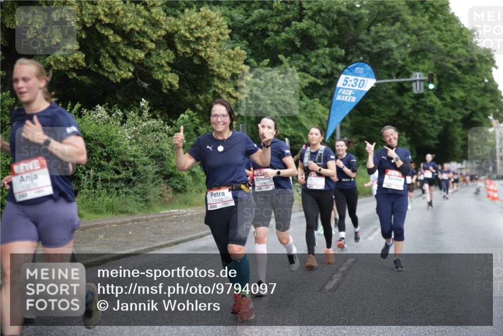 14.06.2026 - REWE Women's Run Jannik Wohlers http://msf.ph/oto/9794097 14.06.2026 09:54:09 Laufen 157, 5, 30, 11240, 10092 meine-sportfotos.de