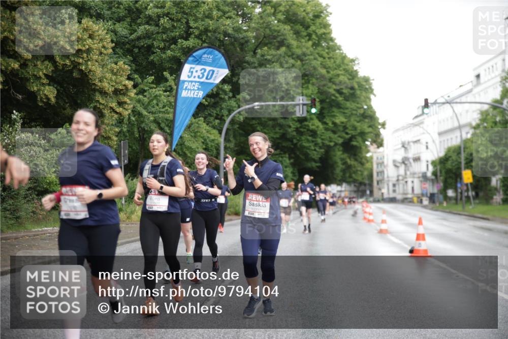 14.06.2026 - REWE Women's Run Jannik Wohlers http://msf.ph/oto/9794104 14.06.2026 09:54:09 Laufen 11501, 5, 30, 3, 11332 meine-sportfotos.de